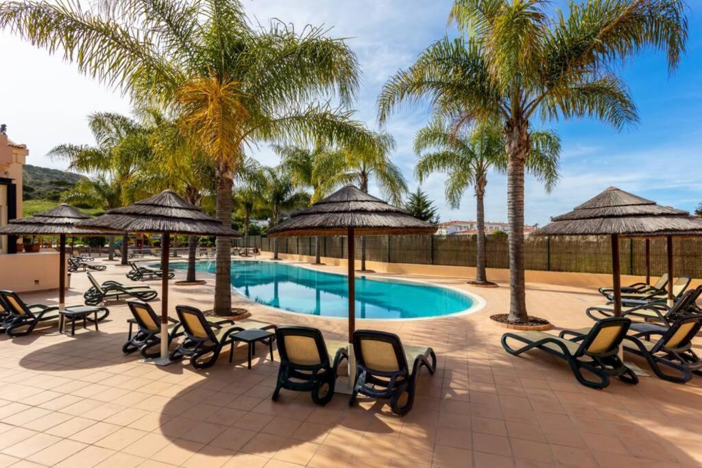 Baia Da Luz - Poolview Loft Aparment Διαμέρισμα Εξωτερικό φωτογραφία